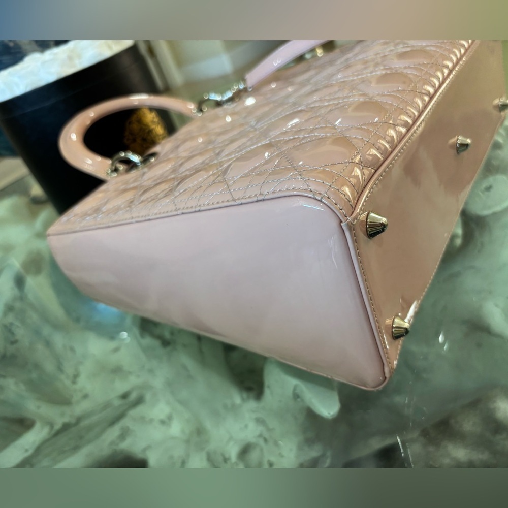 Authentic Christian Dior Lady Dior Large Top Handle Bag
in Pink Retails at$6500 - Picture 5 of 16
